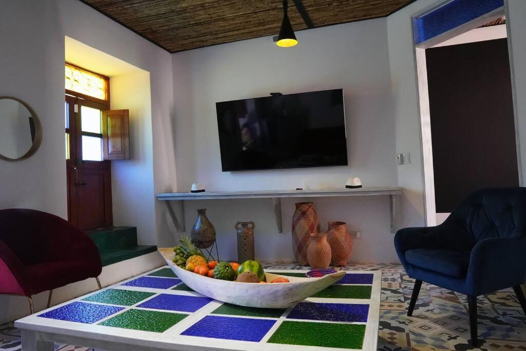 Nueva En San Antonio Cali, La Casa De Tona Βίλα Εξωτερικό φωτογραφία