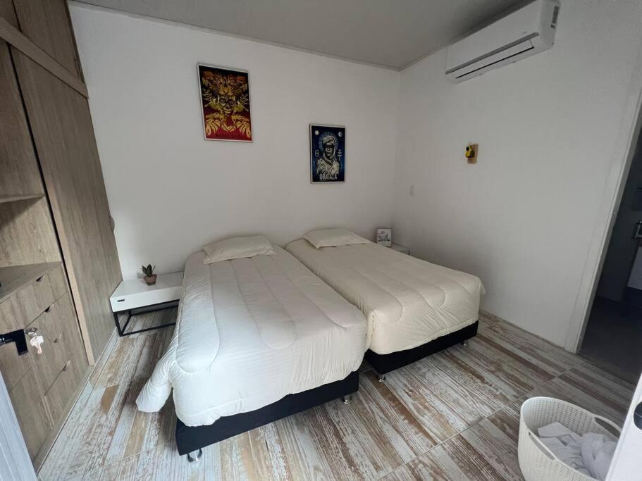 Nueva En San Antonio Cali, La Casa De Tona Βίλα Εξωτερικό φωτογραφία