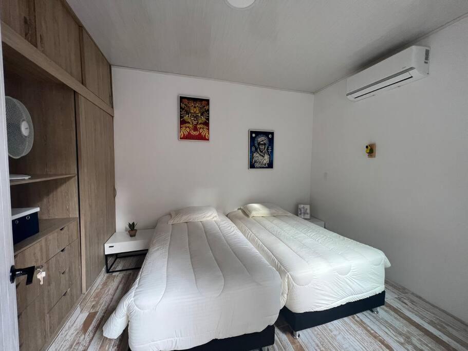 Nueva En San Antonio Cali, La Casa De Tona Βίλα Εξωτερικό φωτογραφία